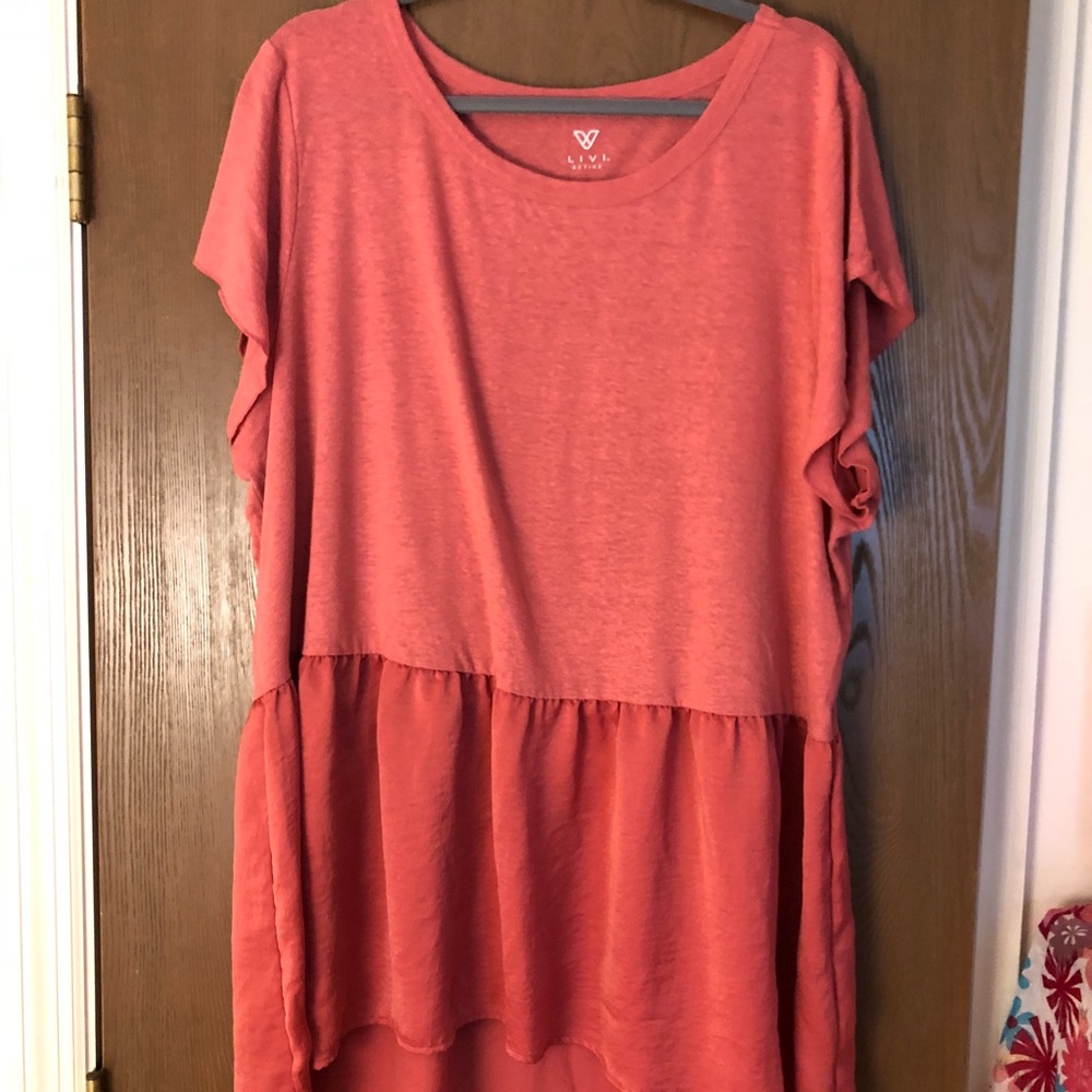 Lane Bryant Livi Active top Size 22/24